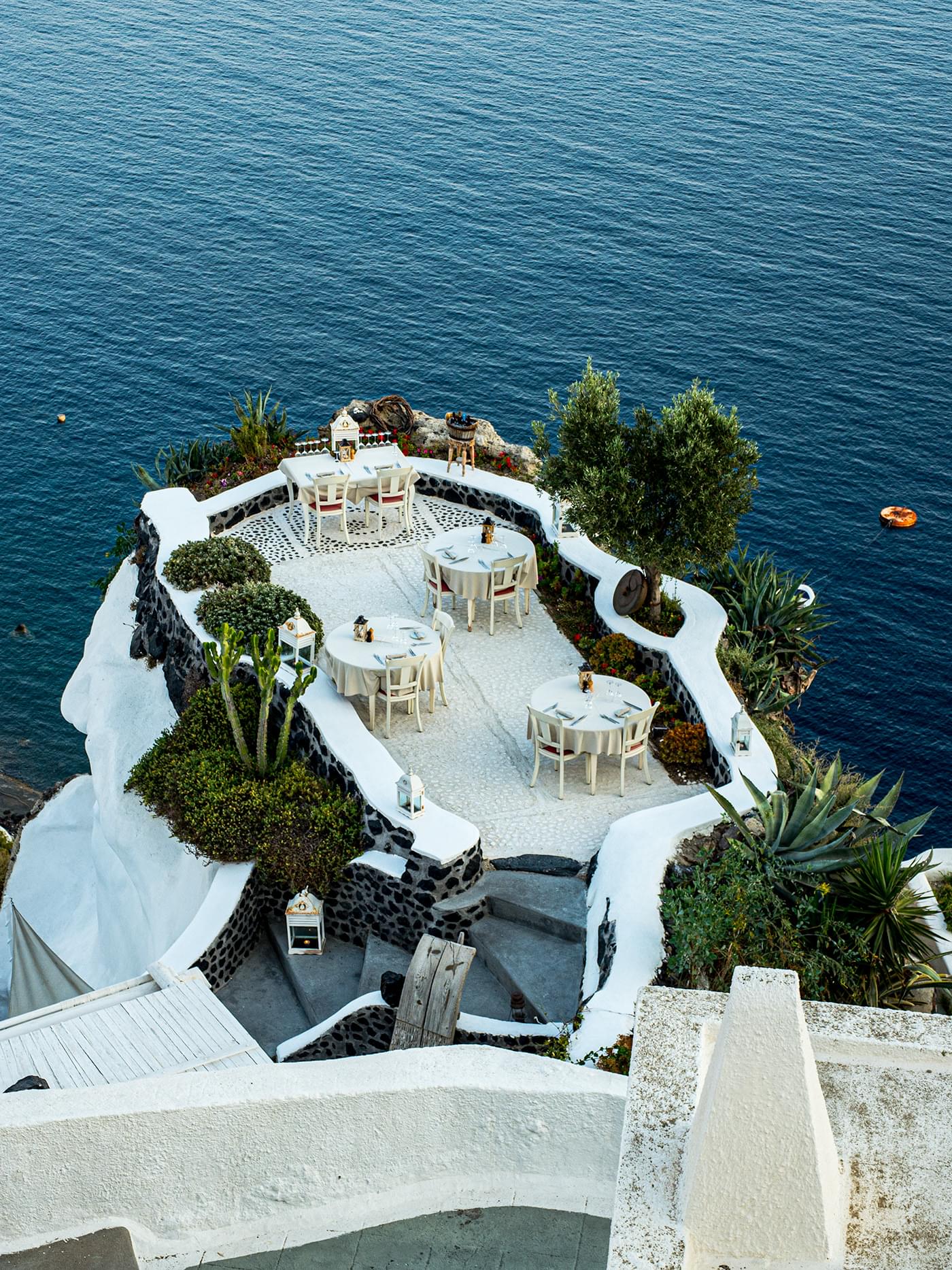 Andronis Suites - Santorini.